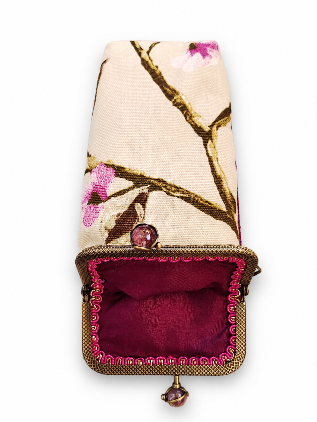 Funda de gafas hecha con retal de tela de interiorimo